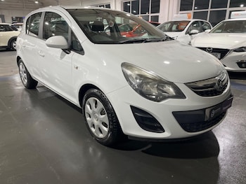Used Vauxhall Corsa 2015 for sale - 77015622: Photo