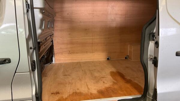 Used Vauxhall Vivaro 2019 for sale - 77982689: Photo 5