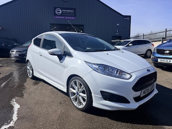 Used Ford Fiesta 2016 for sale - 78204769: Photo