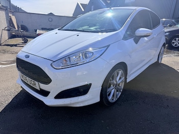 Used Ford Fiesta 2016 for sale - 78204769: Photo