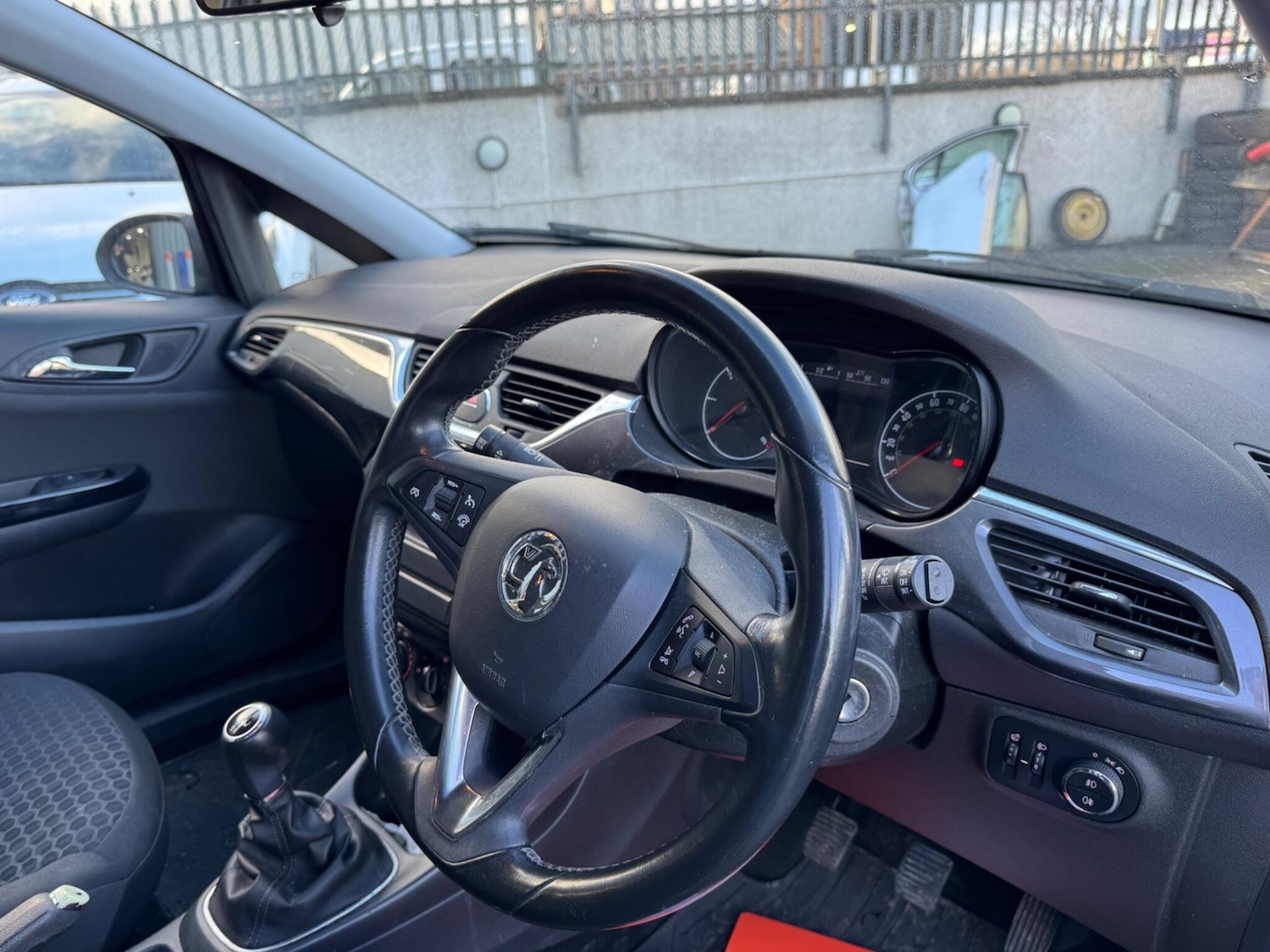 Used Vauxhall Corsa for sale - 78127575: Photo 4