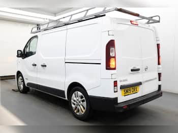 Used Nissan NV300 2019 for sale - 79669329: Photo