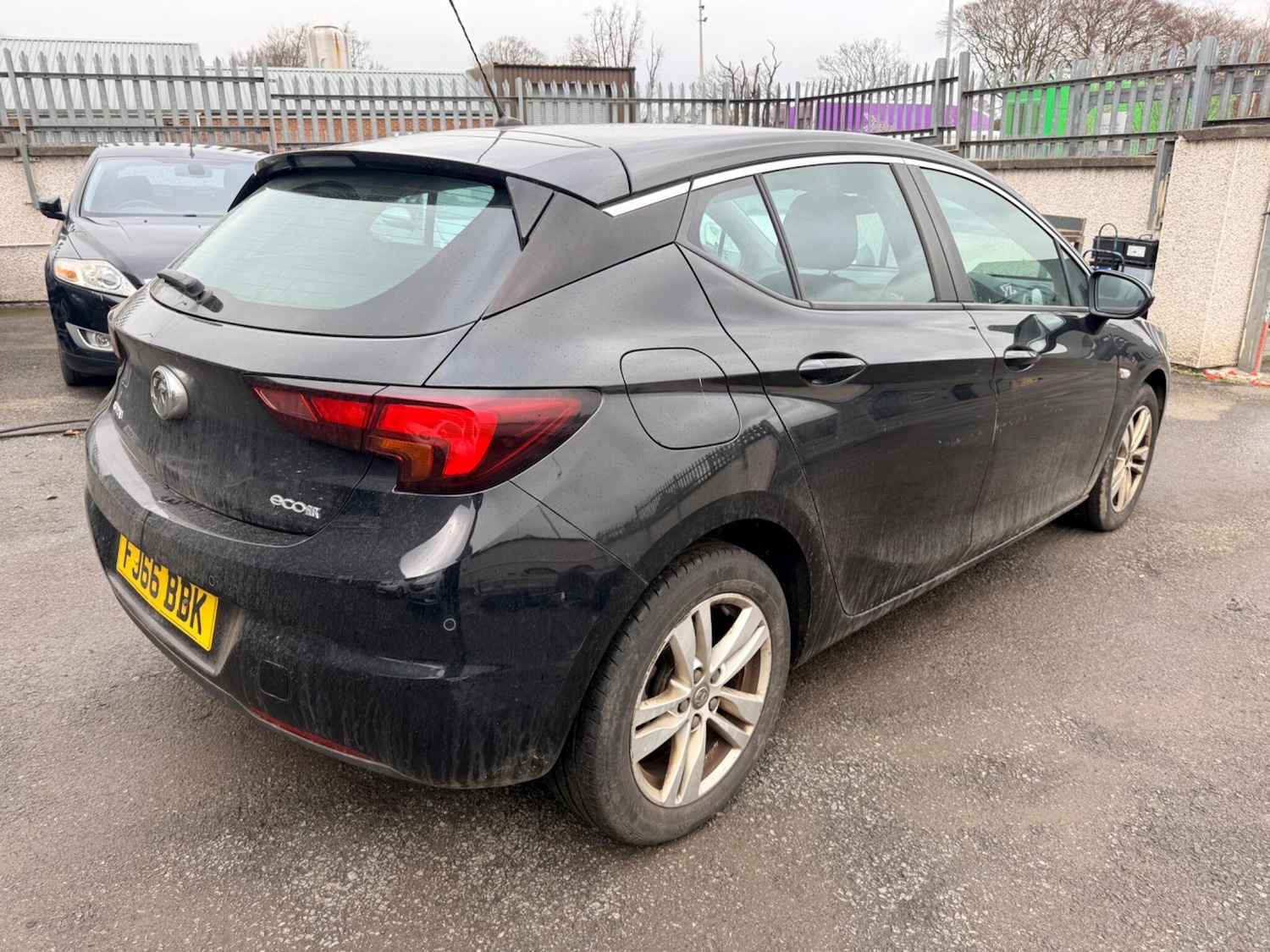 Used Vauxhall Astra for sale - 77825296: Photo 4