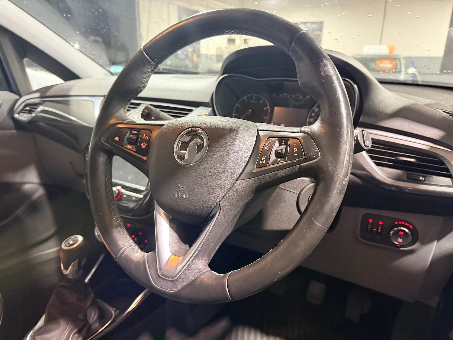 Used Vauxhall Corsa for sale - 77016927: Photo 5