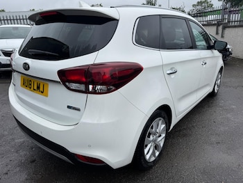 Used Kia Carens 2018 for sale - 78933693: Photo