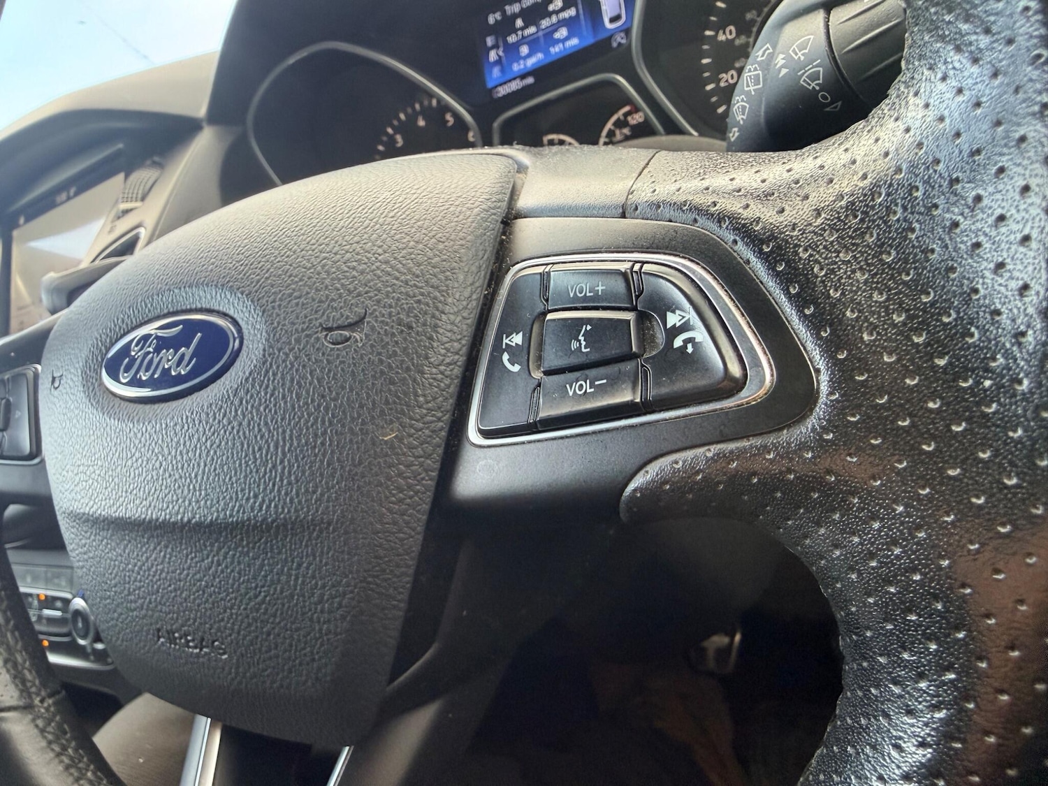 Used Ford Focus 2018 for sale - 78047633: Photo 11