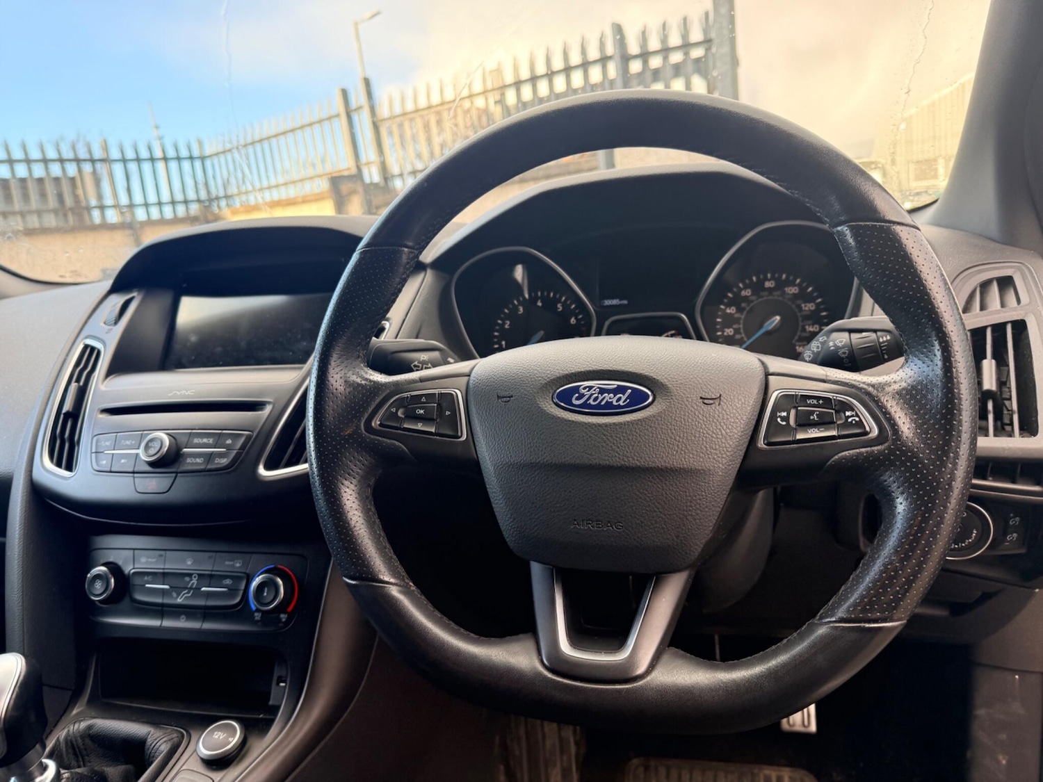 Used Ford Focus 2018 for sale - 78047633: Photo 8