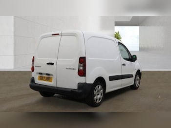 Used Peugeot Partner 2017 for sale - 79107218: Photo