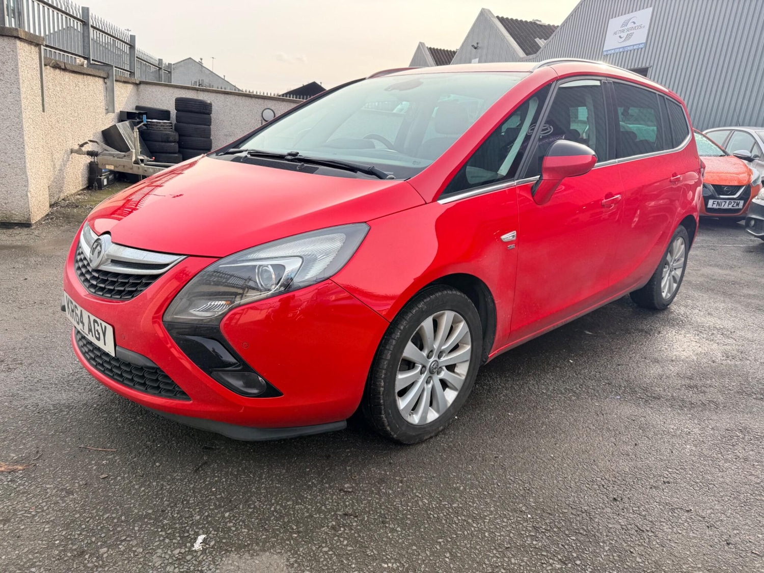 Used Vauxhall Zafira Tourer for sale - 77564616: Photo 2