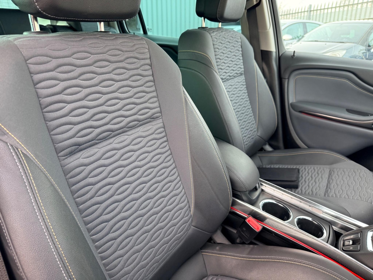 Used Vauxhall Zafira Tourer for sale - 77564616: Photo 5