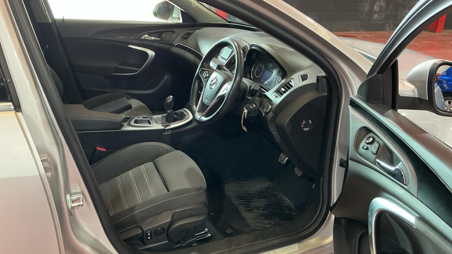 Used Vauxhall Insignia for sale - 78141441: Photo 9