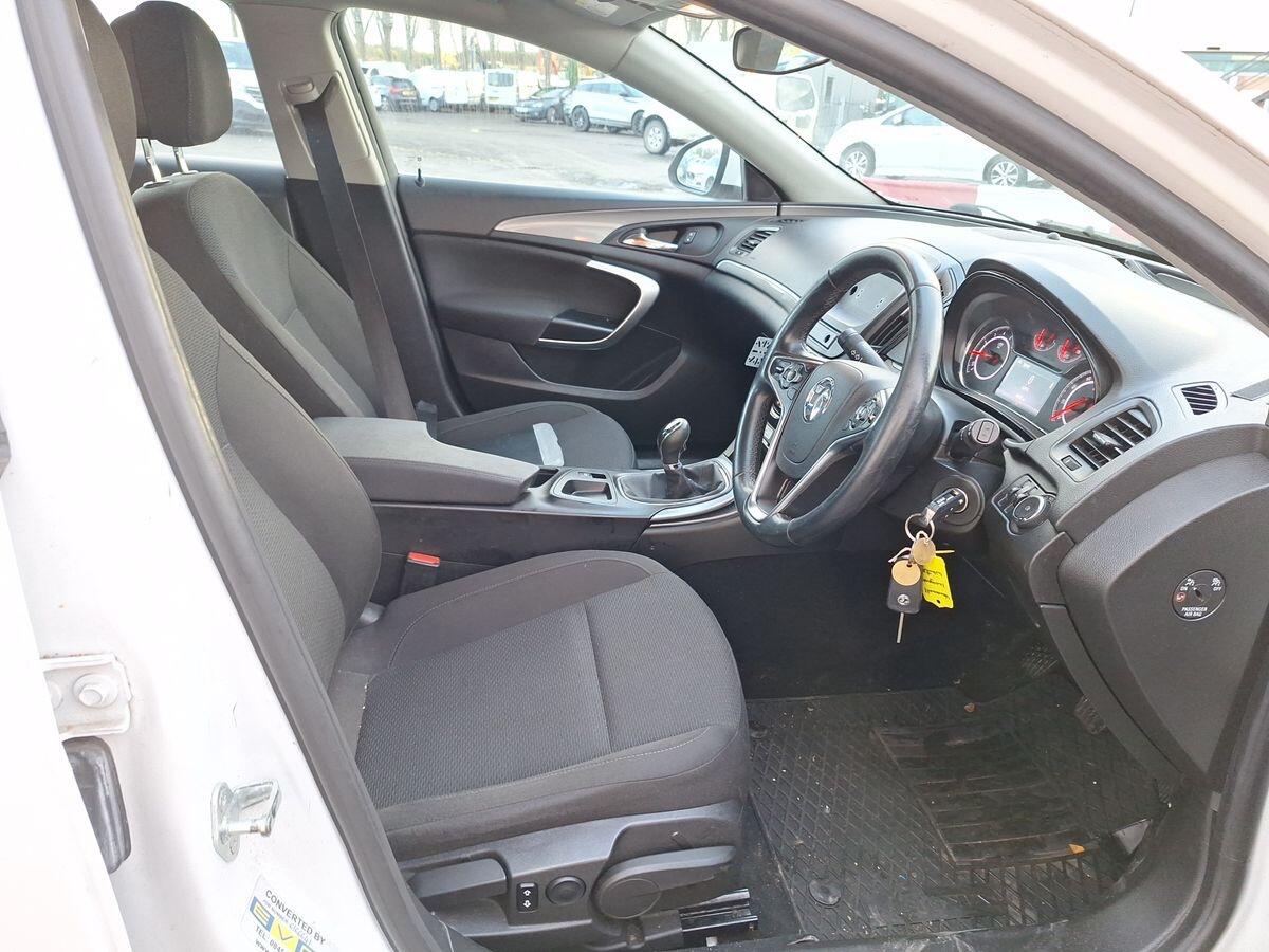 Used Vauxhall Insignia 2016 for sale - 77238035: Photo 6