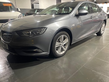Used Vauxhall Insignia 2019 for sale - 77229992: Photo
