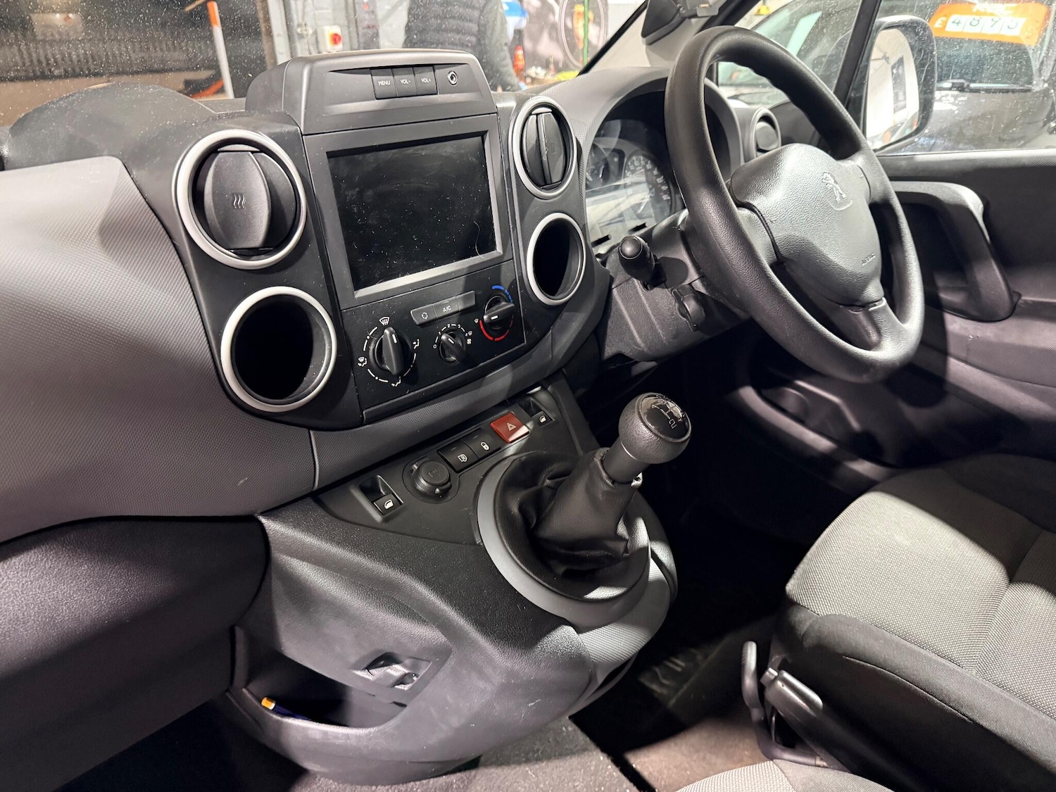 Used Peugeot Partner 2017 for sale - 77203199: Photo 6