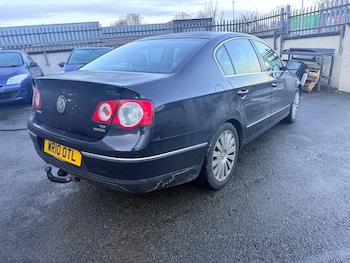 Used Volkswagen Passat 2010 for sale - 77040349: Photo