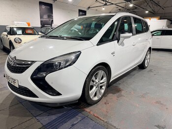 Used Vauxhall Zafira Tourer 2015 for sale - 77550592: Photo