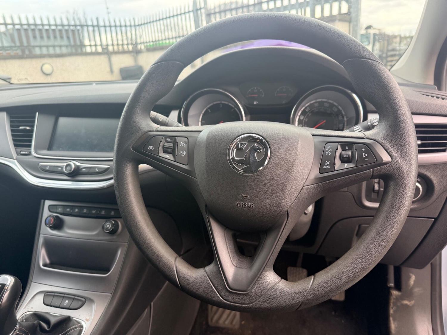 Used Vauxhall Astra for sale - 77957158: Photo 5