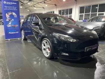 Used Ford Focus 2015 for sale - 77784203: Photo