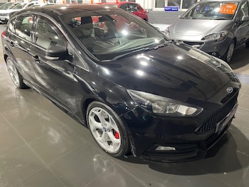 Used Ford Focus 2015 for sale - 77784203: Photo
