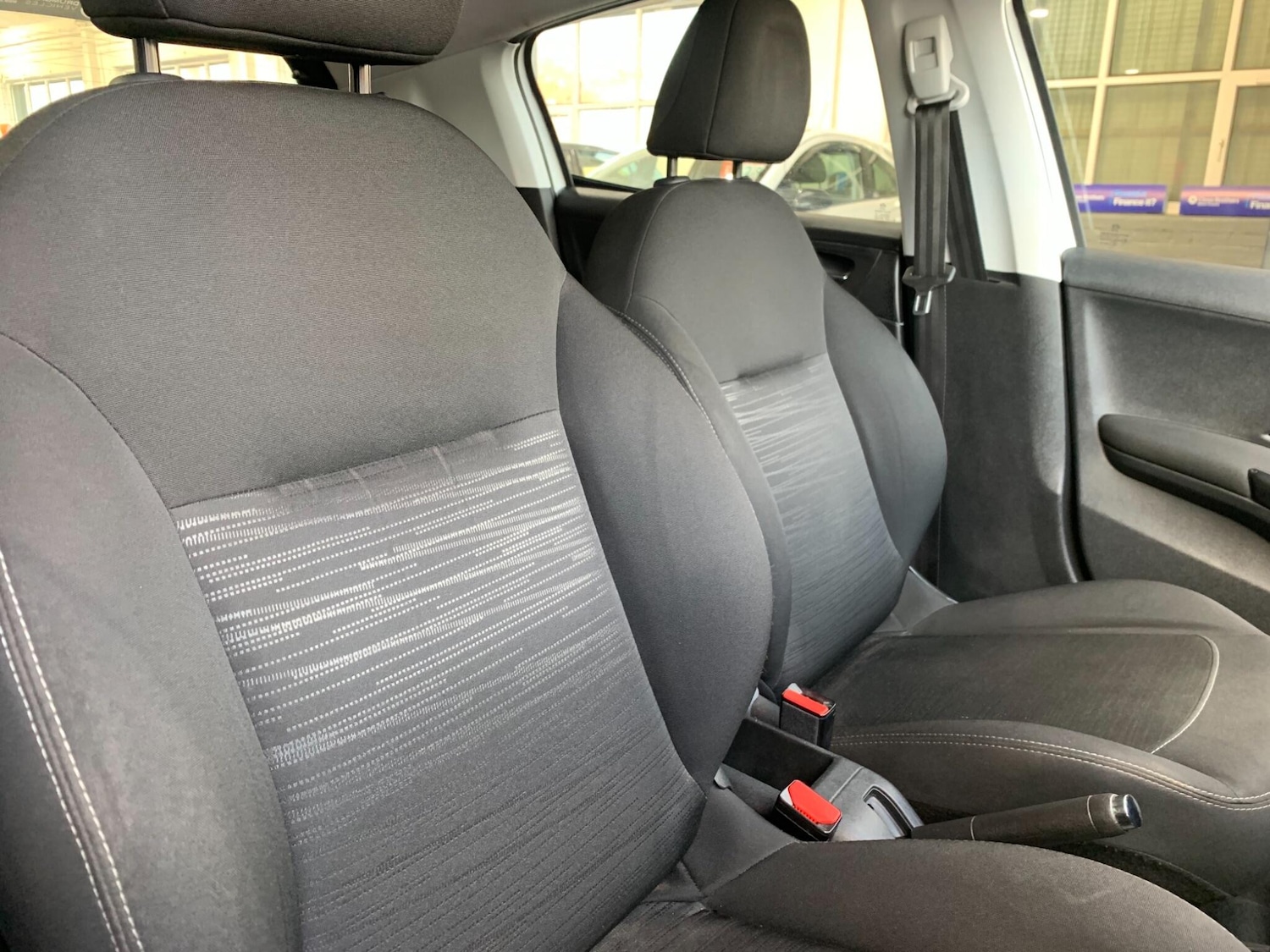 Used Peugeot 208 2016 for sale - 76584914: Photo 13