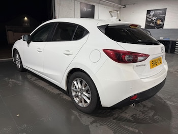 Used Mazda Mazda3 2016 for sale - 76584864: Photo