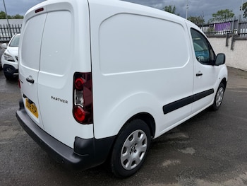 Used Peugeot Partner 2018 for sale - 78821907: Photo