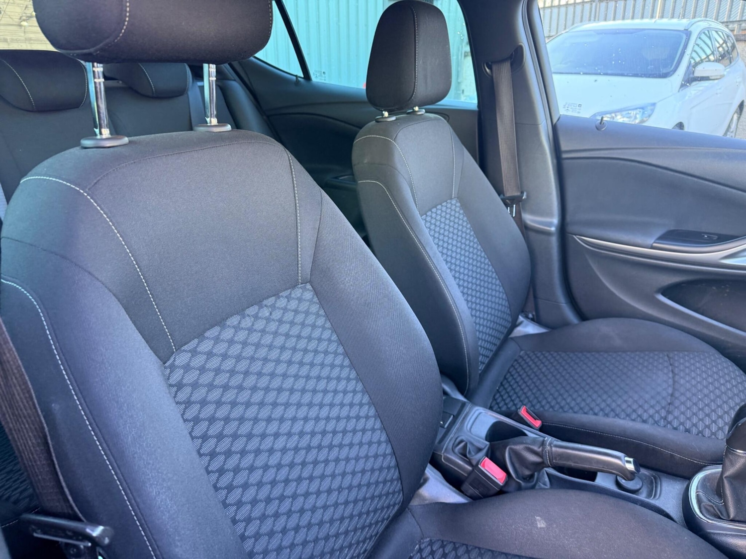 Used Vauxhall Astra for sale - 78127669: Photo 5