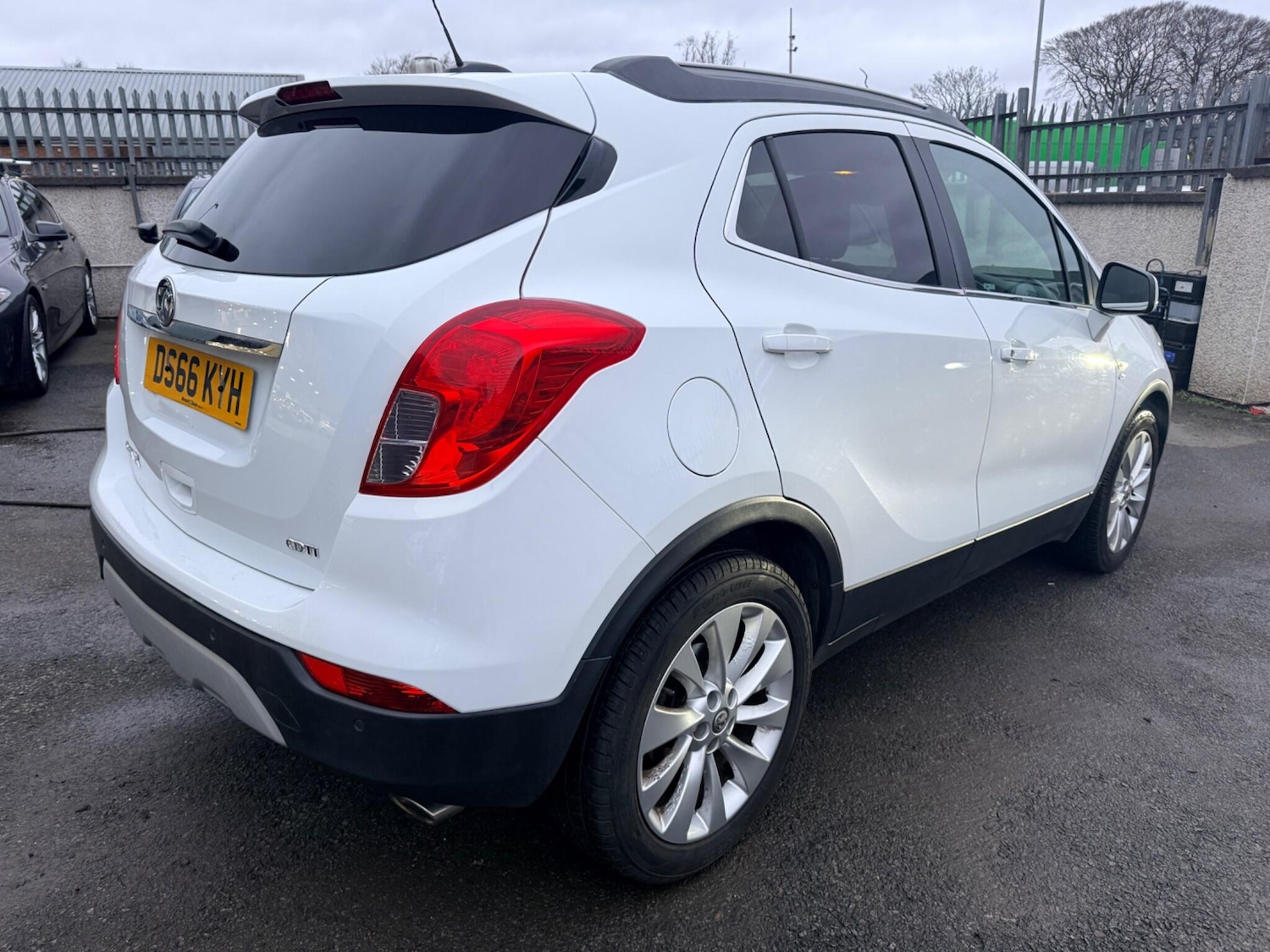 Used Vauxhall Mokka X for sale - 77853316: Photo 4