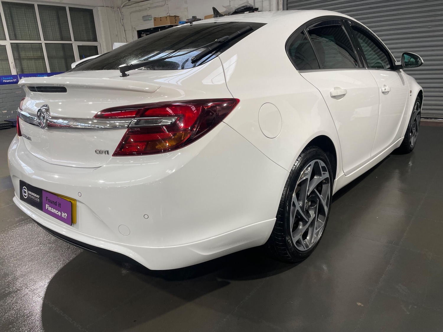 Used Vauxhall Insignia 2017 for sale - 77625049: Photo 11