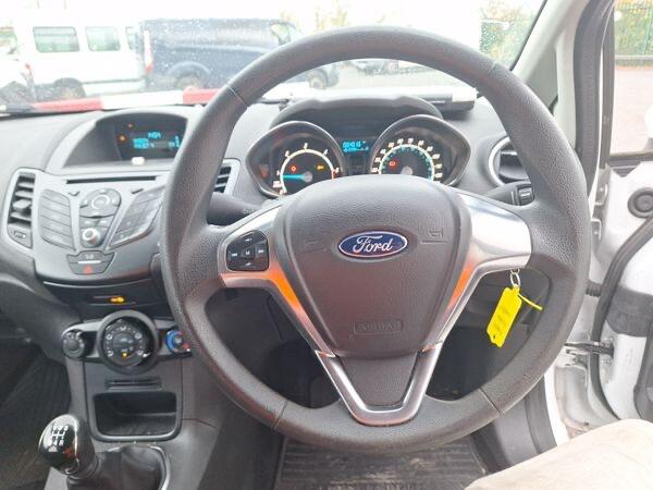 Used Ford Fiesta 2015 for sale - 76584849: Photo 8