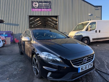 Used Volvo V40 2016 for sale - 76701342: Photo