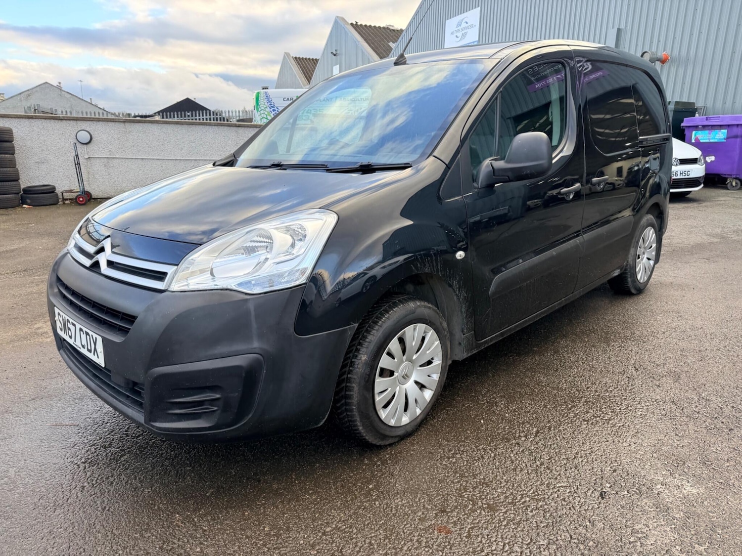 Used Citroen Berlingo 2017 for sale - 77359031: Photo 2