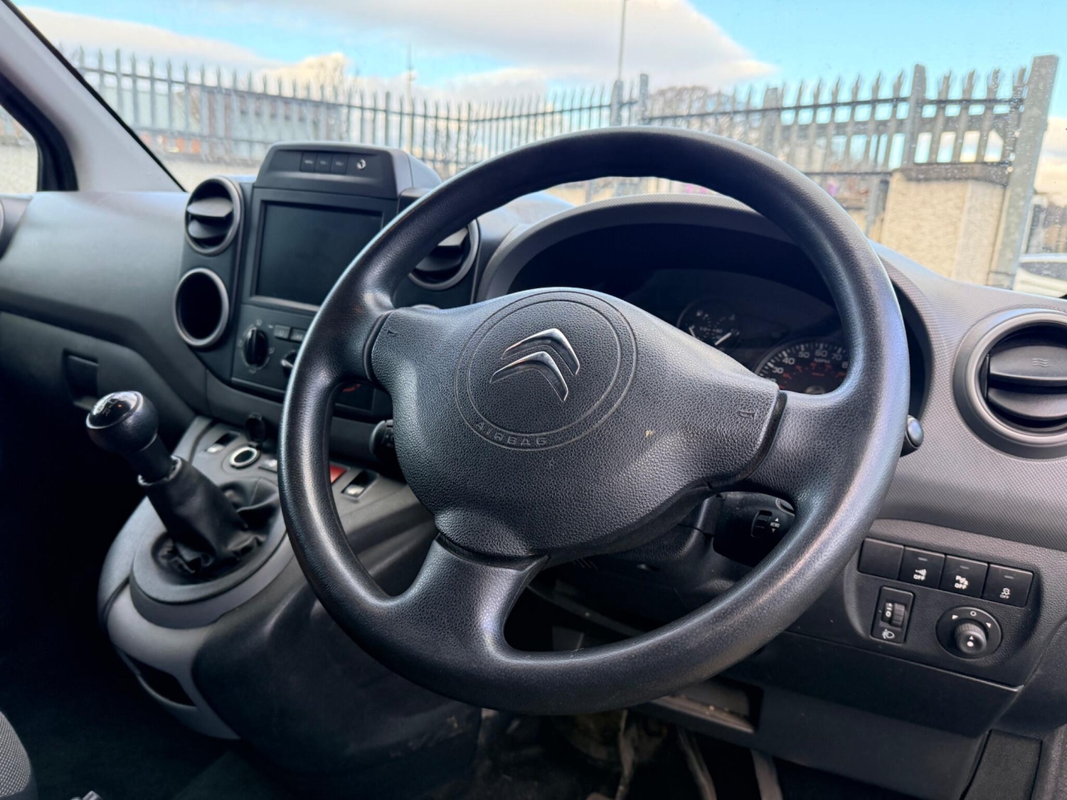 Used Citroen Berlingo 2017 for sale - 77359031: Photo 6