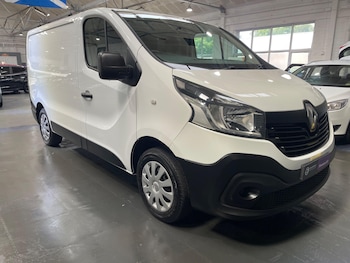 Used Renault Trafic 2018 for sale - 79452518: Photo