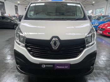 Used Renault Trafic 2018 for sale - 79452518: Photo