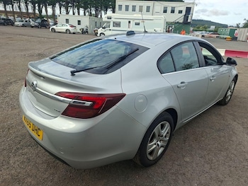 Used Vauxhall Insignia 2015 for sale - 79600978: Photo