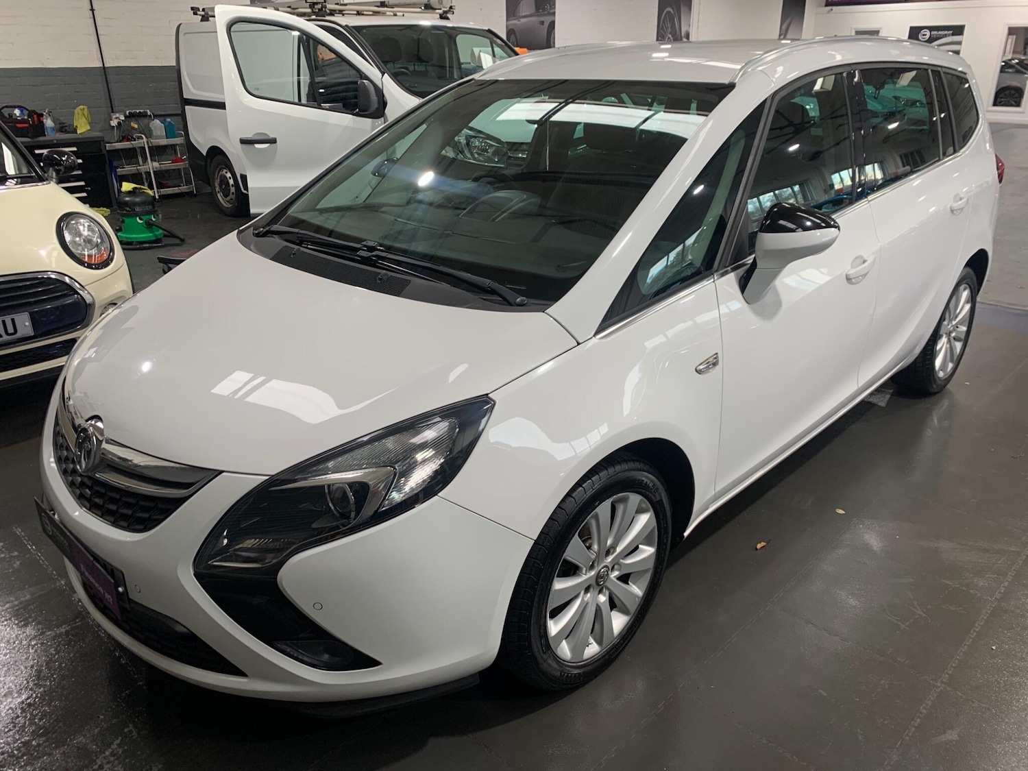 Used Vauxhall Zafira 2014 for sale - 76584395: Photo 7