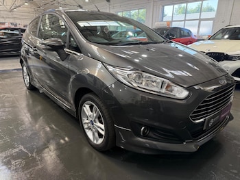 Used Ford Fiesta 2016 for sale - 79181618: Photo
