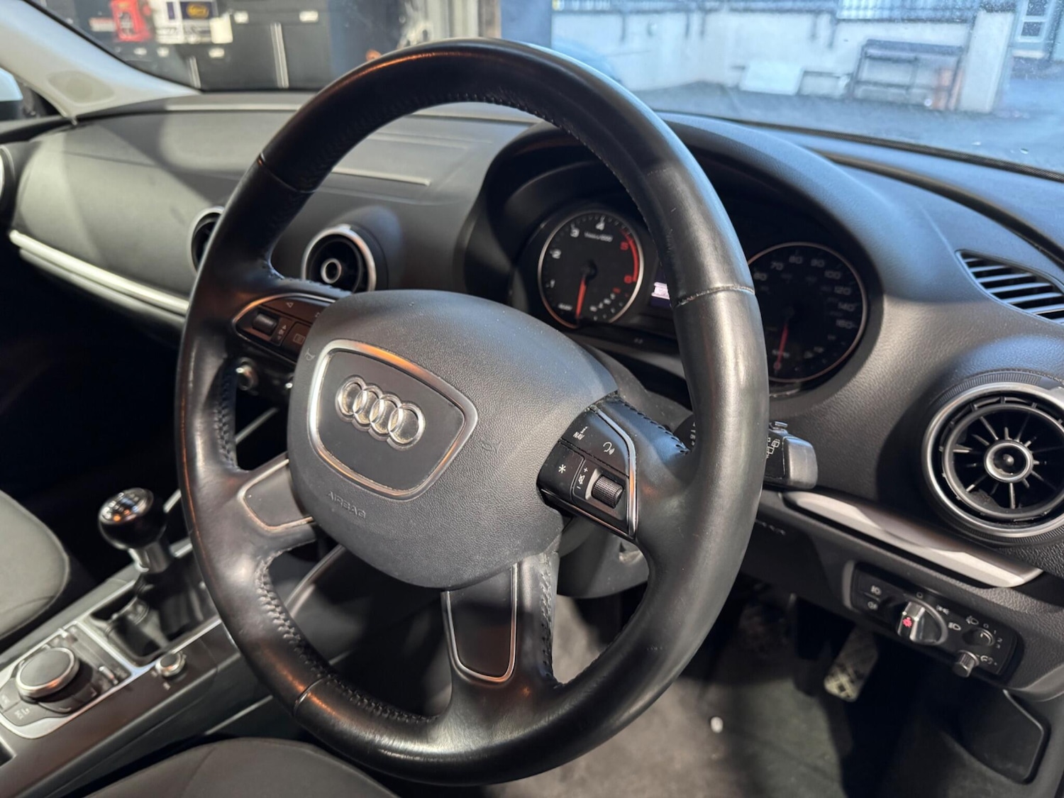 Used Audi A3 2015 for sale - 76918484: Photo 6