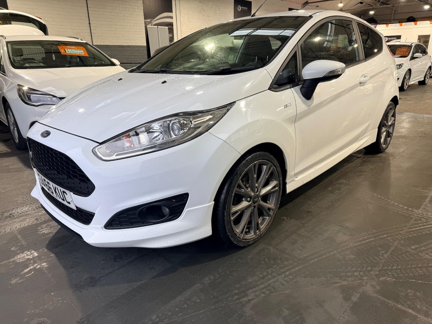 Used Ford Fiesta 2016 for sale - 77131798: Photo 3