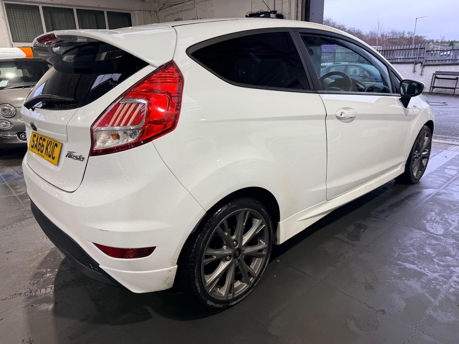 Used Ford Fiesta 2016 for sale - 77131798: Photo 5