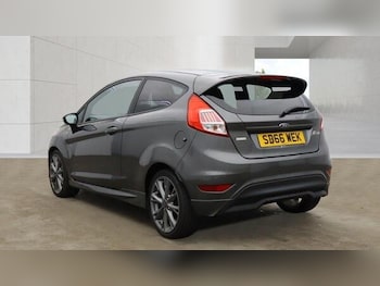 Used Ford Fiesta 2016 for sale - 79169675: Photo