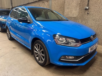 Used Volkswagen Polo 2015 for sale - 78822861: Photo