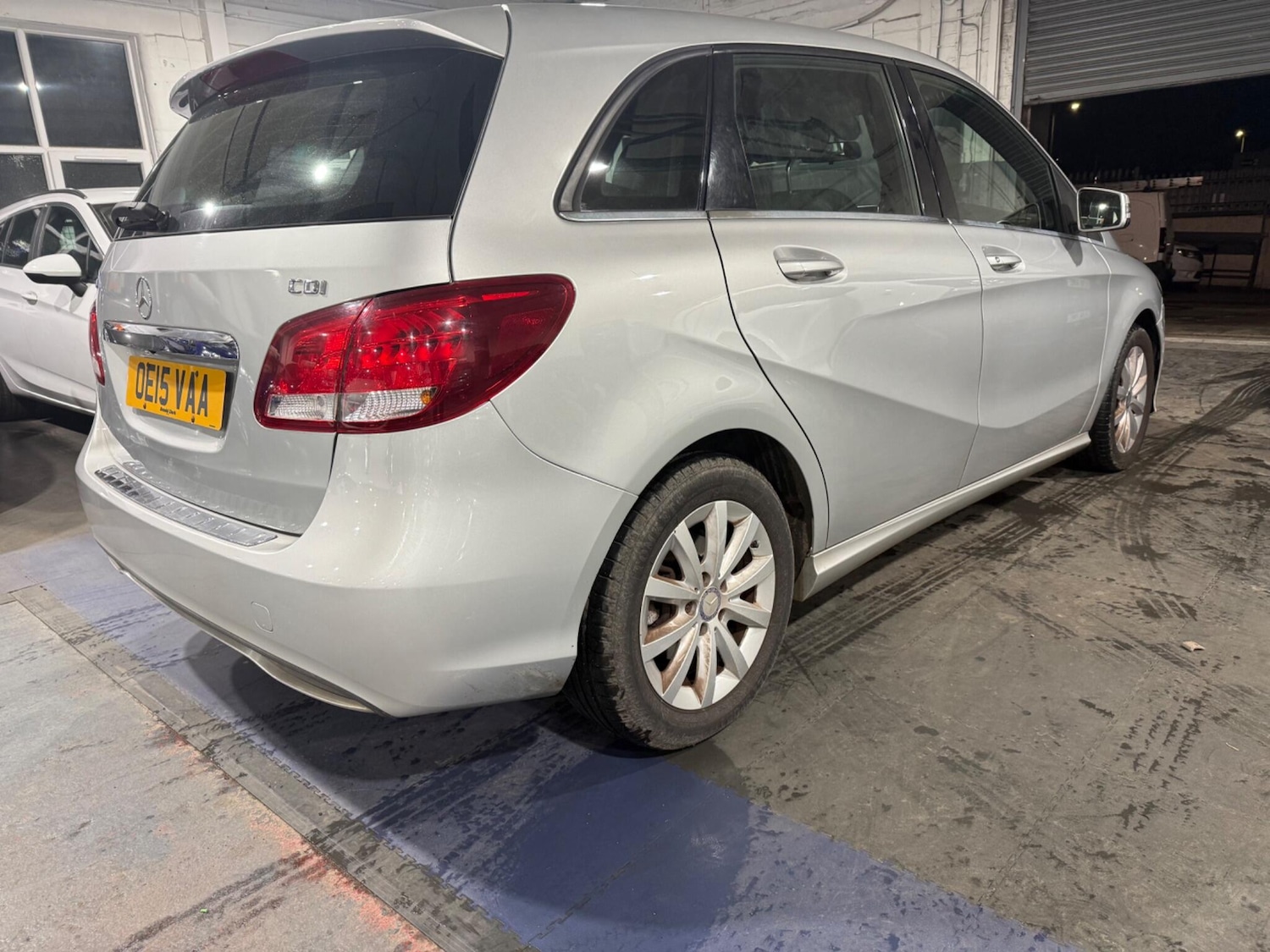 Used Mercedes-Benz B Class 2015 for sale - 76645362: Photo 2