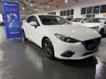 Used Mazda Mazda3 2016 for sale - 77625060: Photo