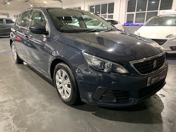 Used Peugeot 308 2019 for sale - 76584608: Photo