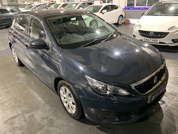 Used Peugeot 308 2019 for sale - 76584608: Photo