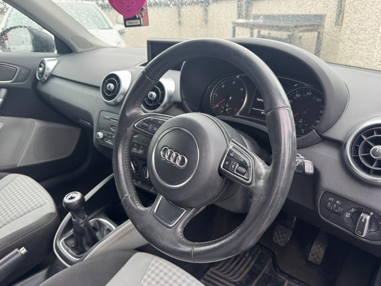 Used Audi A1 2013 for sale - 77441060: Photo 9
