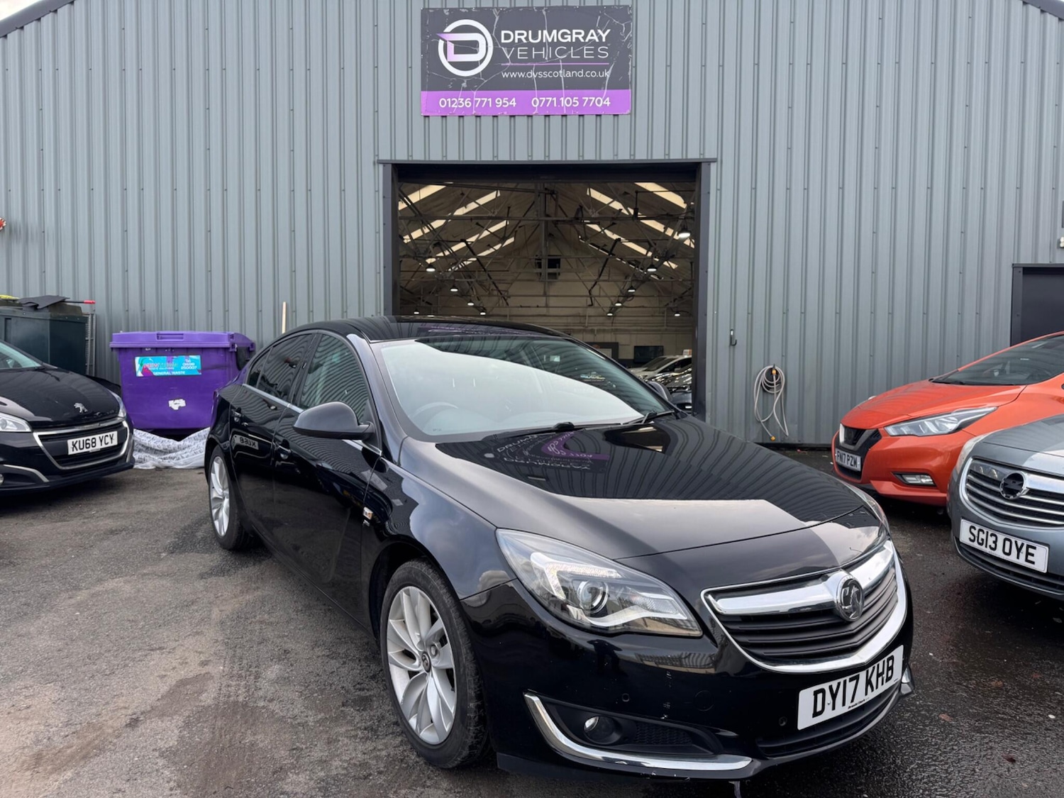 Used Vauxhall Insignia 2017 for sale - 78204617: Photo 1