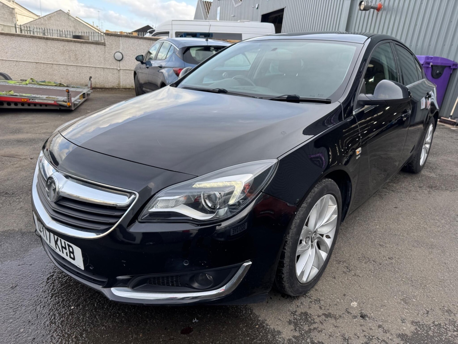 Used Vauxhall Insignia 2017 for sale - 78204617: Photo 2